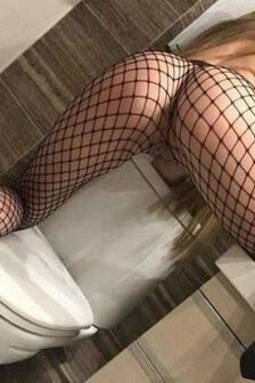 Проститутка гуля, в Москве у метро Фили