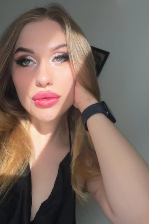 Проститутка Алиса, Питера у метро Фрунзенская