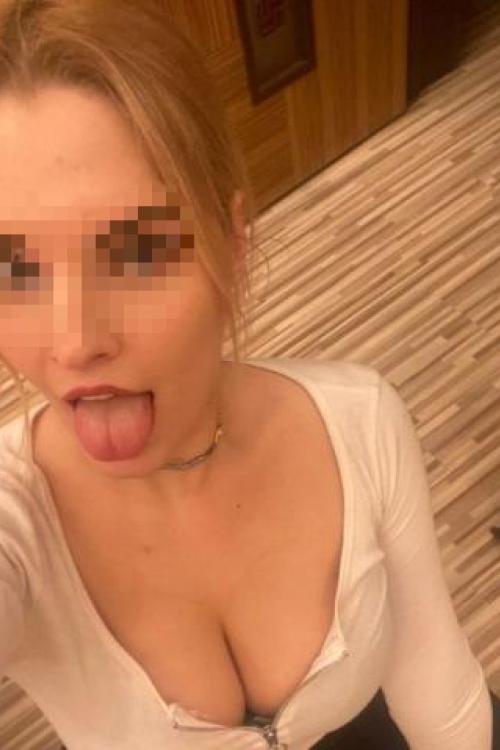 Проститутка Индивидуальный Подход, в Питере у метро Купчино