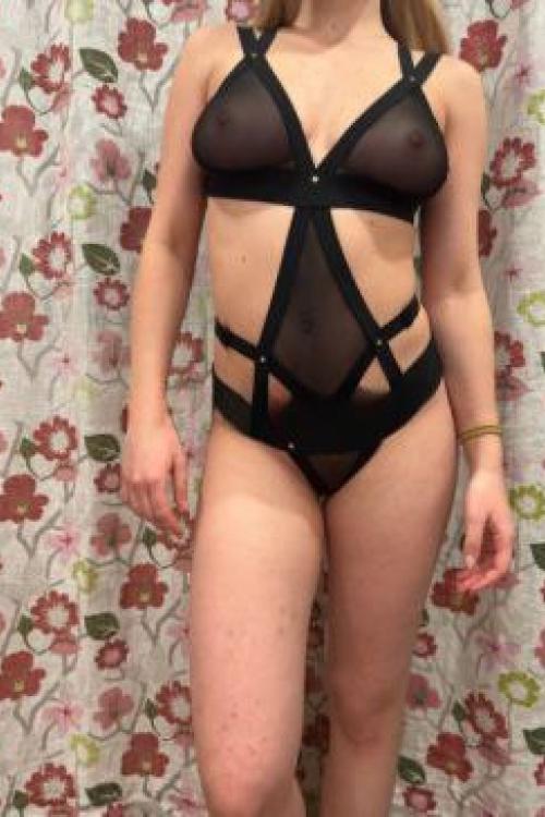 Проститутка Лиза, Питера у метро Удельная