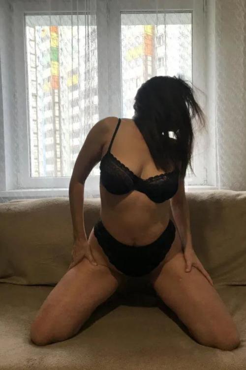 Проститутка Арина , Питера у метро Гражданский проспект