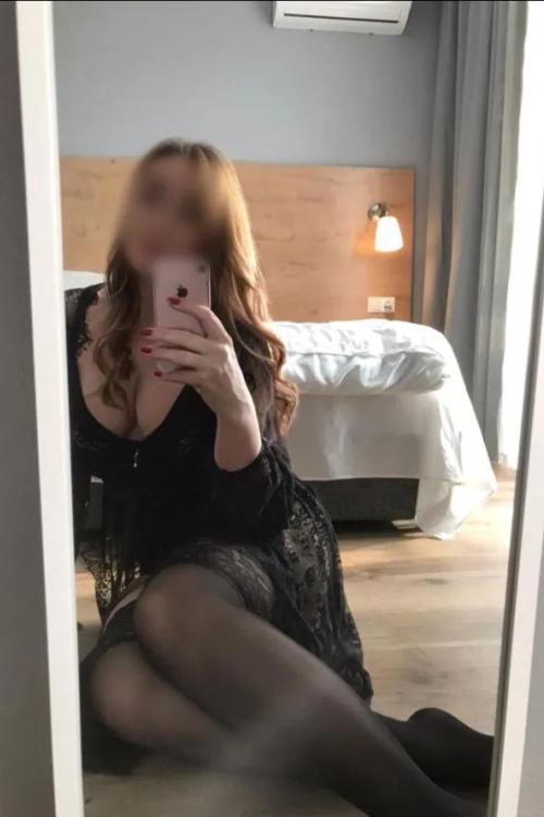 Проститутка Ева Инди, в Питере у метро Ладожская