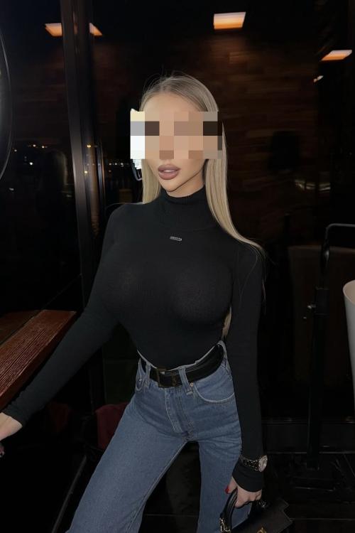 Проститутка Кристина, Питера у метро Московская