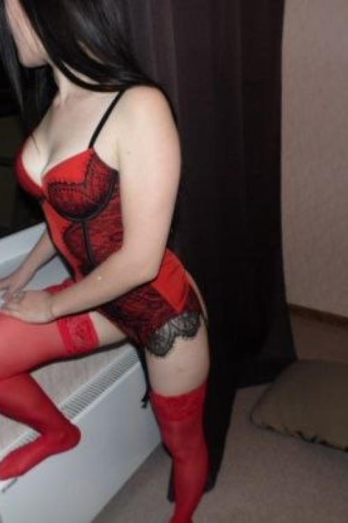 Проститутка Лена , в Питере у метро Гражданский проспект