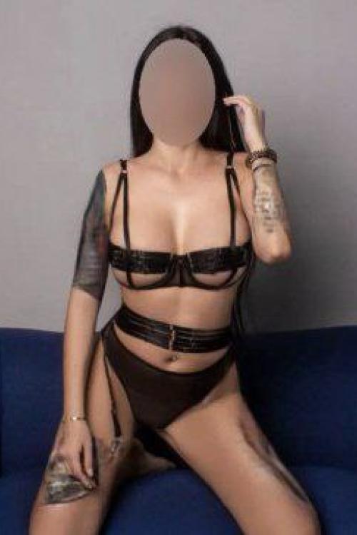 Проститутка Алина Инди Новенькая, Питера у метро Московская Проститутка Алина Инди Новенькая, Питера у метро Московская