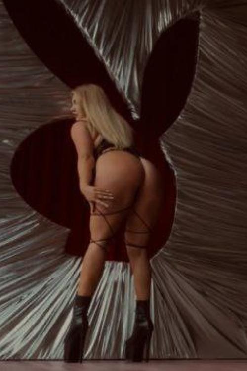 Проститутка Яночка, Питера у метро Политехническая