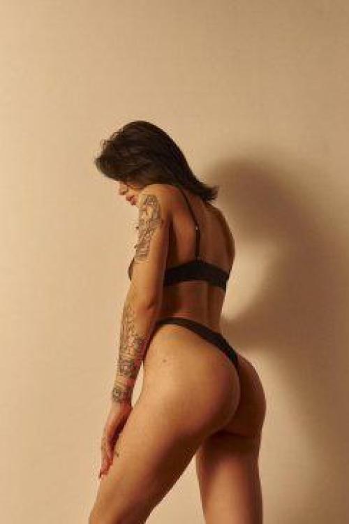 Проститутка Нина , СПб у метро Гражданский проспект