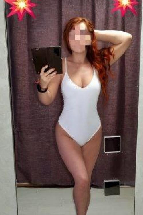 Проститутка Алина Одна жду в гости, СПб у метро Удельная