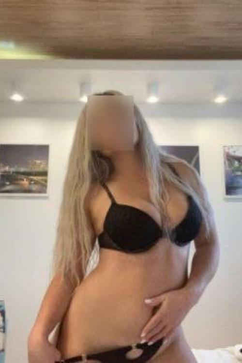 Проститутка Жанна Инди, в Питере у метро Академическая