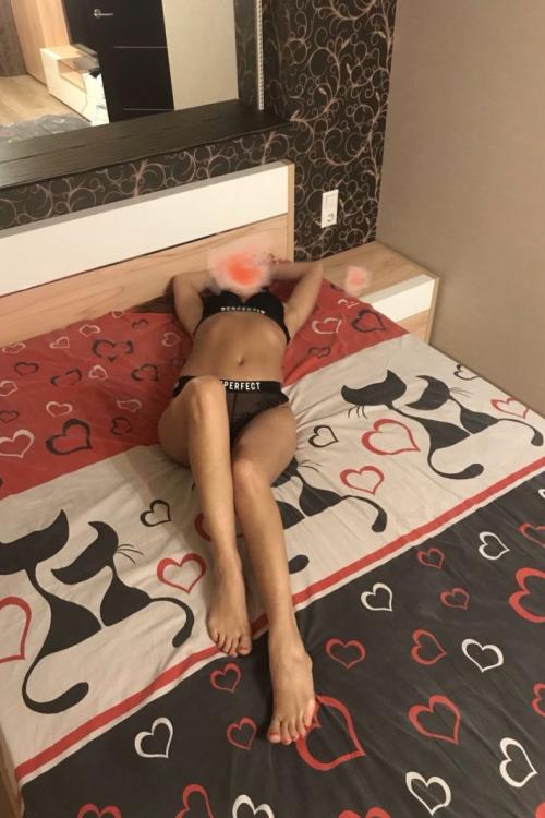 Проститутка Алёнушка, Питера у метро Московские ворота Проститутка Алёнушка, Питера у метро Московские ворота