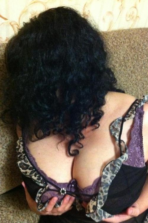 Проститутка Диана, Питера у метро Московская