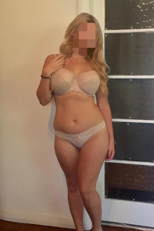 Проститутка Женечка, Питера у метро Улица Дыбенко Проститутка Женечка, Питера у метро Улица Дыбенко