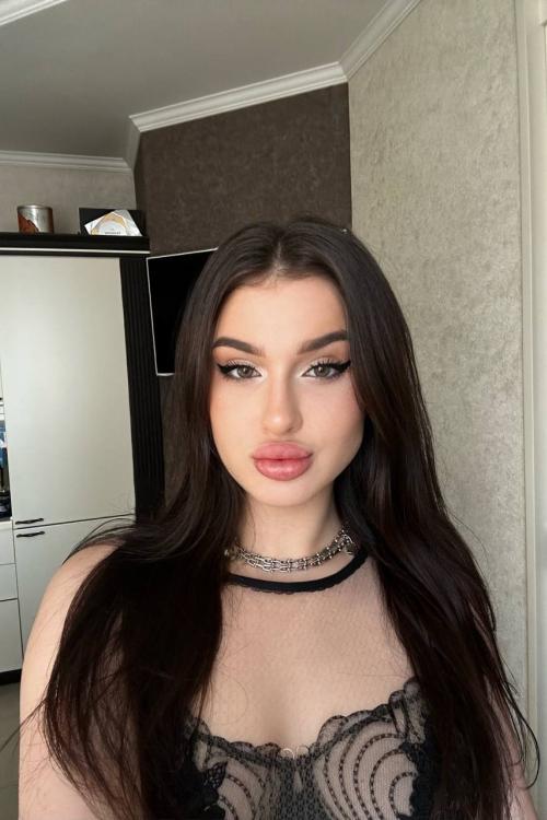 Проститутка Карина, Питера у метро Кировский завод Проститутка Карина, Питера у метро Кировский завод