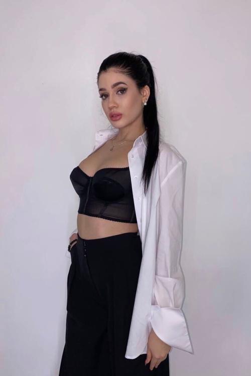 Проститутка Алиса, в Питере у метро Сенная площадь