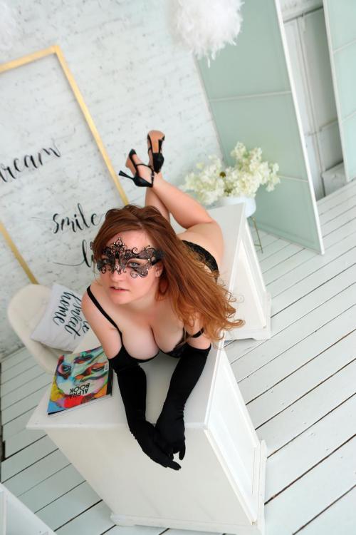 Проститутка Даша, в Питере у метро Горьковская Проститутка Даша, в Питере у метро Горьковская