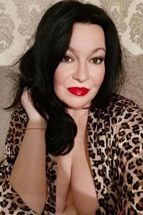 Проститутка Рая, Питера у метро Проспект Ветеранов