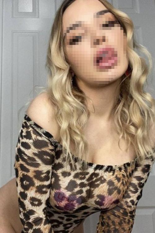 Проститутка Таня, в Питере у метро Технологический институт