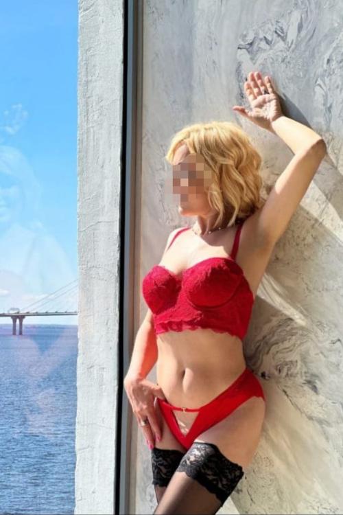 Проститутка Милена, Питера у метро Петроградская