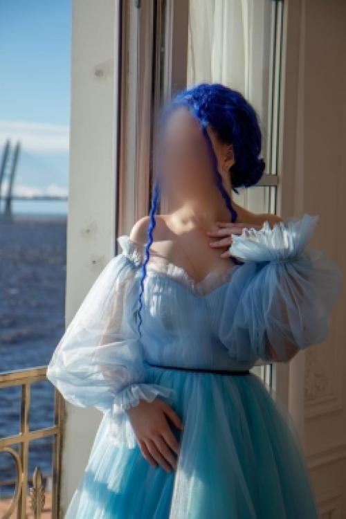 Проститутка Ася, Питера у метро Московская