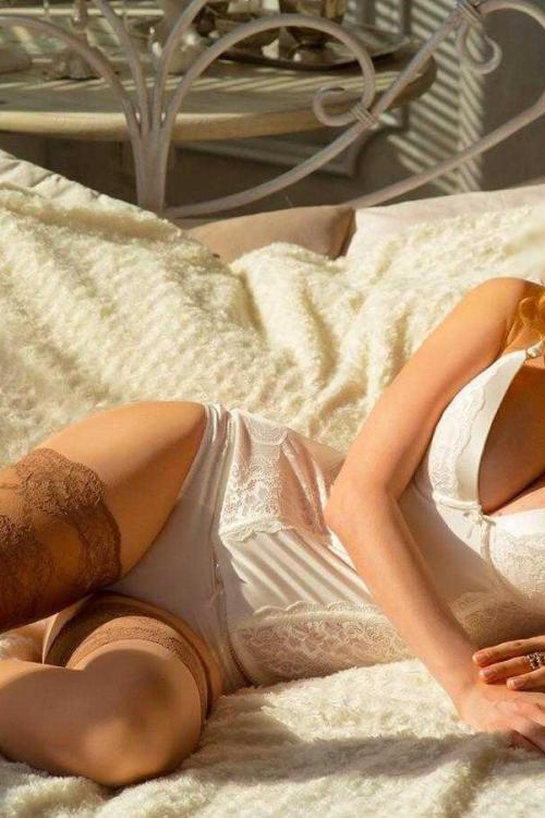 Проститутка Валерия, Питера у метро Чернышевская