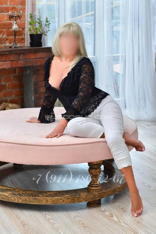 Проститутка Жанна Заезжайте на Праздник, в Питере у метро Чернышевская