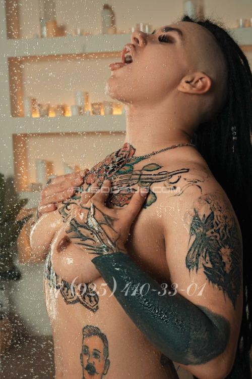 Проститутка Айза Буч, СПб у метро Невский проспект