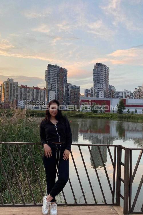 Проститутка Адель, в Питере у метро Парнас Проститутка Адель, в Питере у метро Парнас