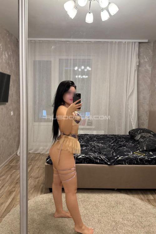 Проститутка Эмилия, Питера у метро Гражданский проспект