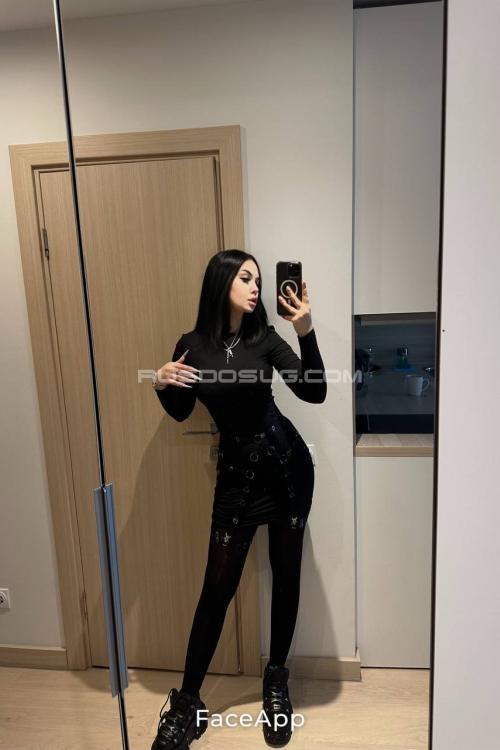 Проститутка Валерия, СПб у метро Чернышевская Проститутка Валерия, СПб у метро Чернышевская