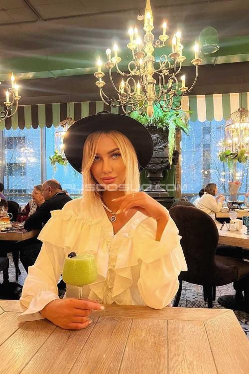 Проститутка Катти porn actress, в Питере у метро Звёздная