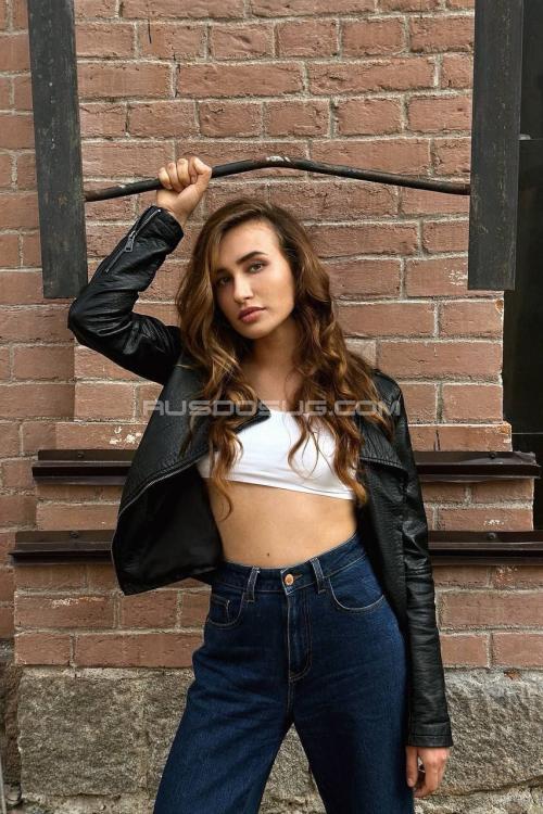 Проститутка Ева, Питера у метро Московская