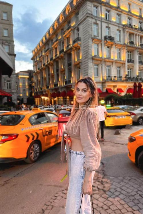 Проститутка Лера, СПб у метро Площадь Восстания Проститутка Лера, СПб у метро Площадь Восстания