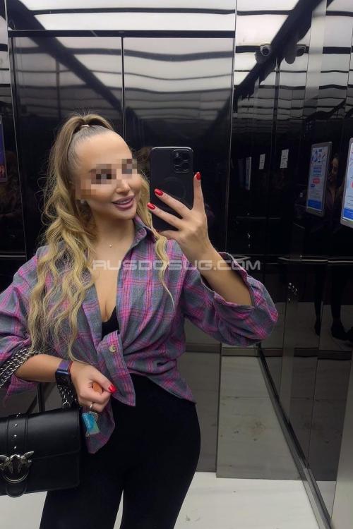 Проститутка Кристина, Питера у метро Площадь Восстания