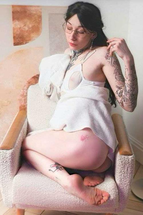 Проститутка Леди Пелагея, Питера у метро Маяковская