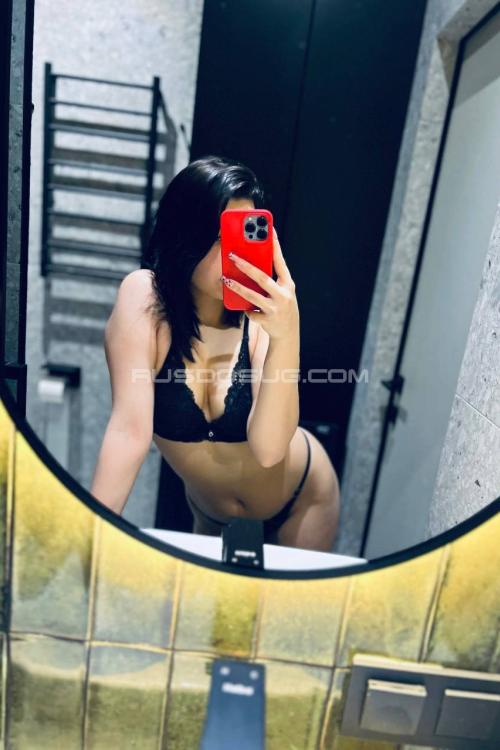 Проститутка Милена, в Питере у метро Площадь Александра Невского Проститутка Милена, в Питере у метро Площадь Александра Невского