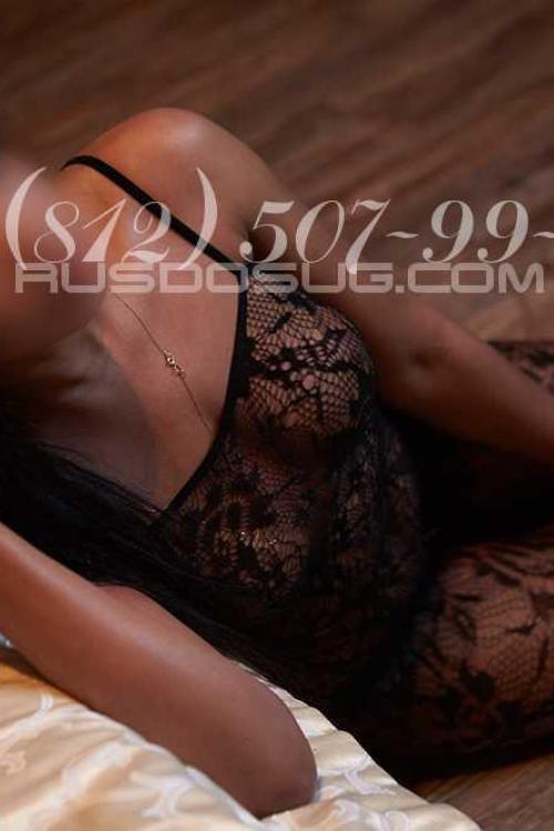 Проститутка Энжи, СПб у метро Парнас