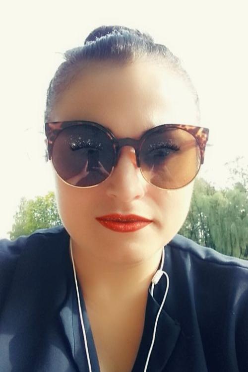 Проститутка Ася, Питера у метро метро Парнас