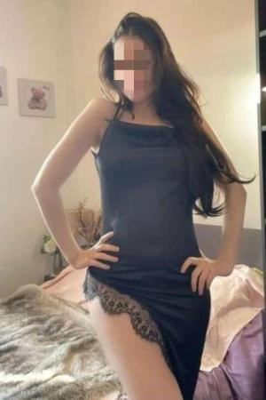 Проститутка Алина Инди Новенькая, в Питере у метро Звёздная