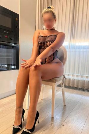 Проститутка Вика, СПб у метро Ладожская