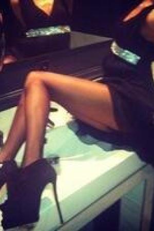 брюнетка с шикарной попой и великолепной | Доска Интим объявлений СПб