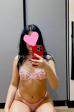 Проститутка Карина, Питера у метро Площадь Александра Невского