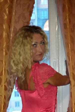 Проститутка ксения, в Питере у метро метро Звёздная